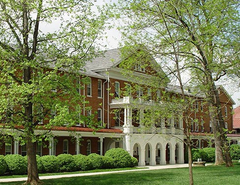 hollins university campus