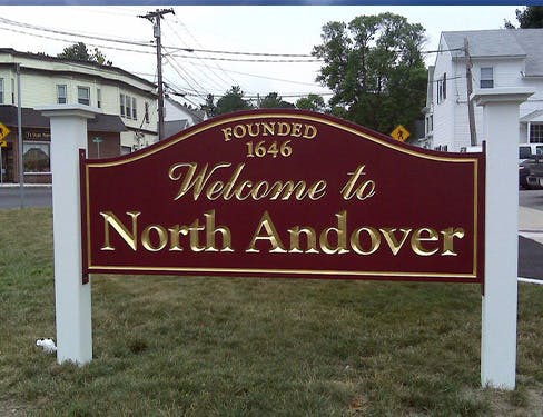 Welcome sign to Town of North Andover