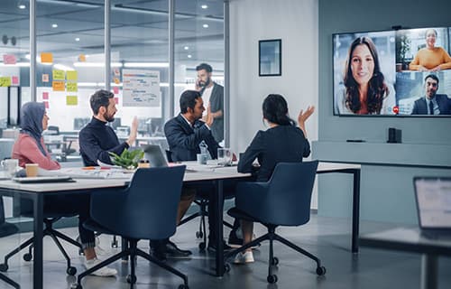 Empower employees with retail automation