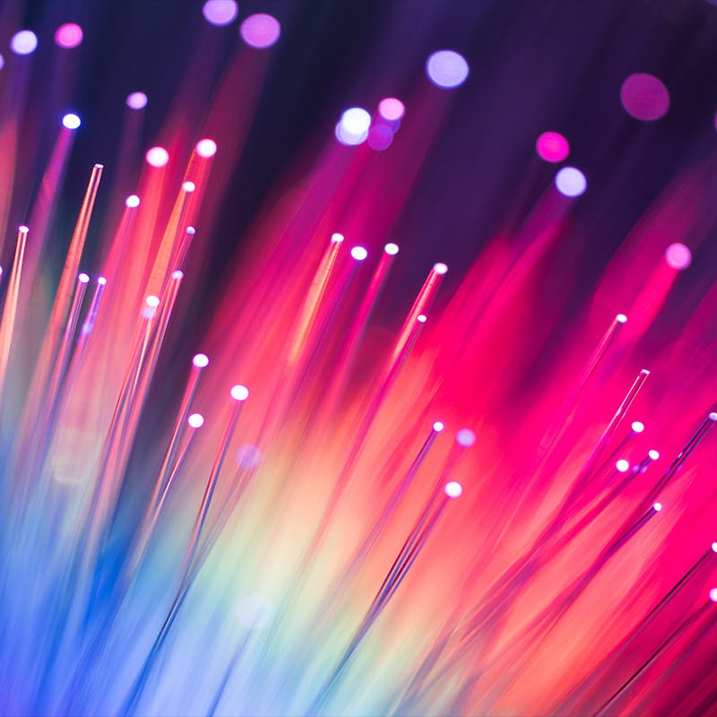 Color bright tips of fiber cables
