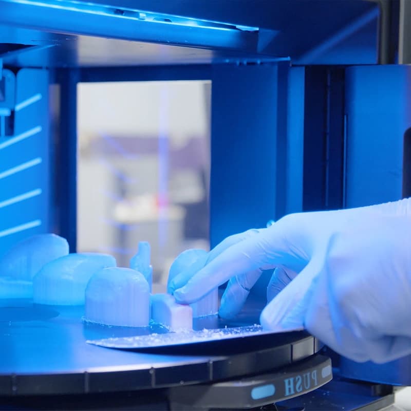 Hands Removing Model